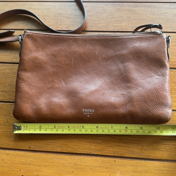 FOSSIL Crossbody - Picture 5 of 11